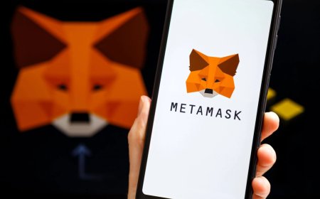 MetaMask Unveils New Money Account Feature With Yield-Generating Stablecoin