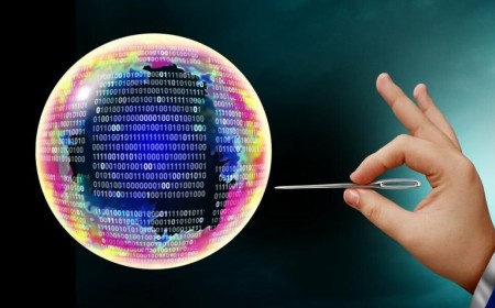Even banks and hyperscalers are now sounding the alarm about the AI bubble