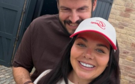 Scarlett Moffatt shares how she's navigating 'heavy' grief and finding 'tiny pockets of joy' after the death of two family members in one week