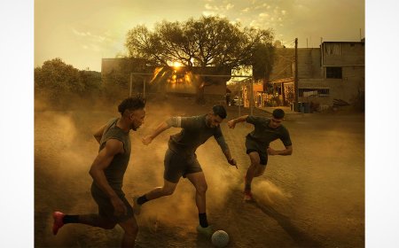 Annie Leibovitz Criticized for Using the Mexico Filter
