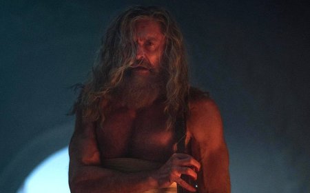 Ridley Scott's Gladiator Replacement With Hugh Jackman Just Got More Exciting