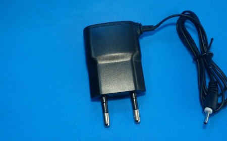 Tech support chap told angry customer to think inside the box – and solved the problem