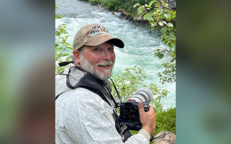 Award-Winning Wildlife Photographer Charles ‘Chas’ Glatzer Tragically Passes Away