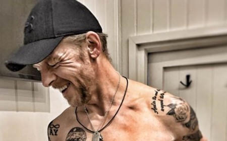 Simon Pegg, 56, believes he would still be an alcoholic if he wasn't famous and details how he has achieved his ripped physique as he celebrates 16 years sober