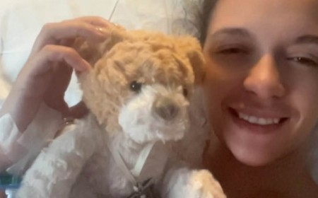 Charlotte Chilton shares a health update from her hospital bed as she admits she's 'been screaming in pain' after suffering agonising attack during 'complex' health battle