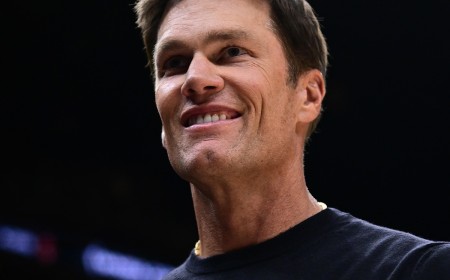 Tom Brady Reacts to Video of Him Slapping Logan Paul Onstage