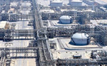 Houthis strike Saudi Aramco facilities as Brent crude hits $100, crypto pulls back