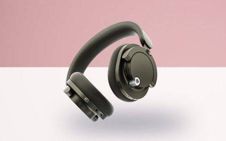 Look mom, no app: these premium headphones throw the logic of your Sonys or Boses out the window in favor of a 'Still Mode' to stay calm, and I’m all for it