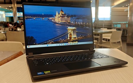 I tested MSI's latest gaming laptop, and it works just as hard as it plays