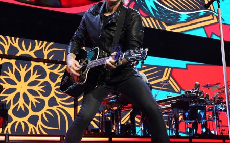 Why Jon Bon Jovi Abruptly Ended His NYC Concert Mid-Show