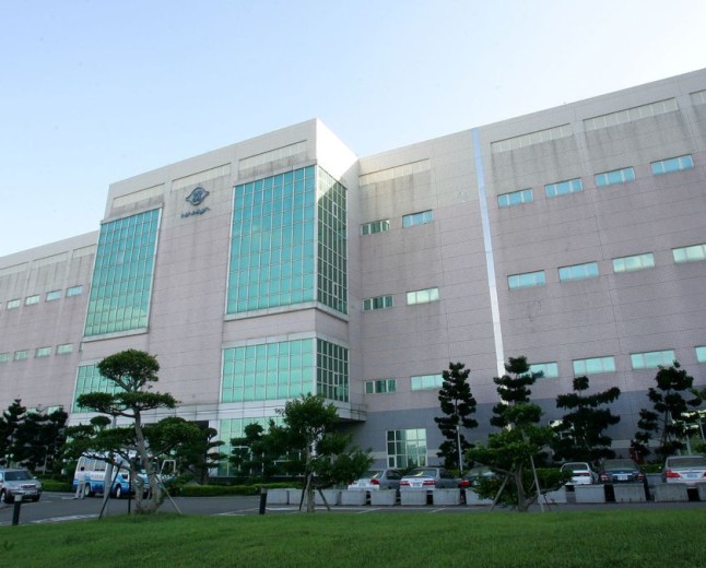 Nanya to quadruple capital spending to $6.2 billion in 2027 as DRAM prices push gross margin to 79.5% — Q2 revenue skyrockets as ASPs for memory continue to surge