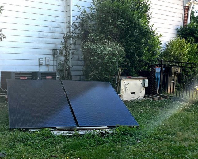 Plug-in solar poses 6 safety risks, say electrical industry groups - here's when to call a pro
