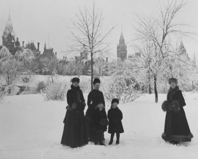 Fascinating Photos Show How Canada Looked When It Was Created 159 Years Ago