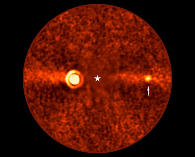 Researchers Used Two Telescopes to Discover a Planet Hidden In Plain Sight