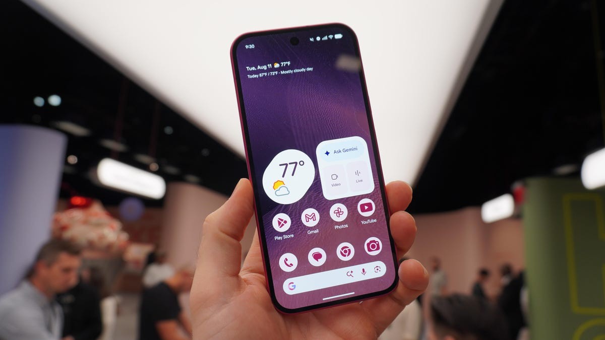 Android can now tap to share for contact info, photos, and more - which phones get it first