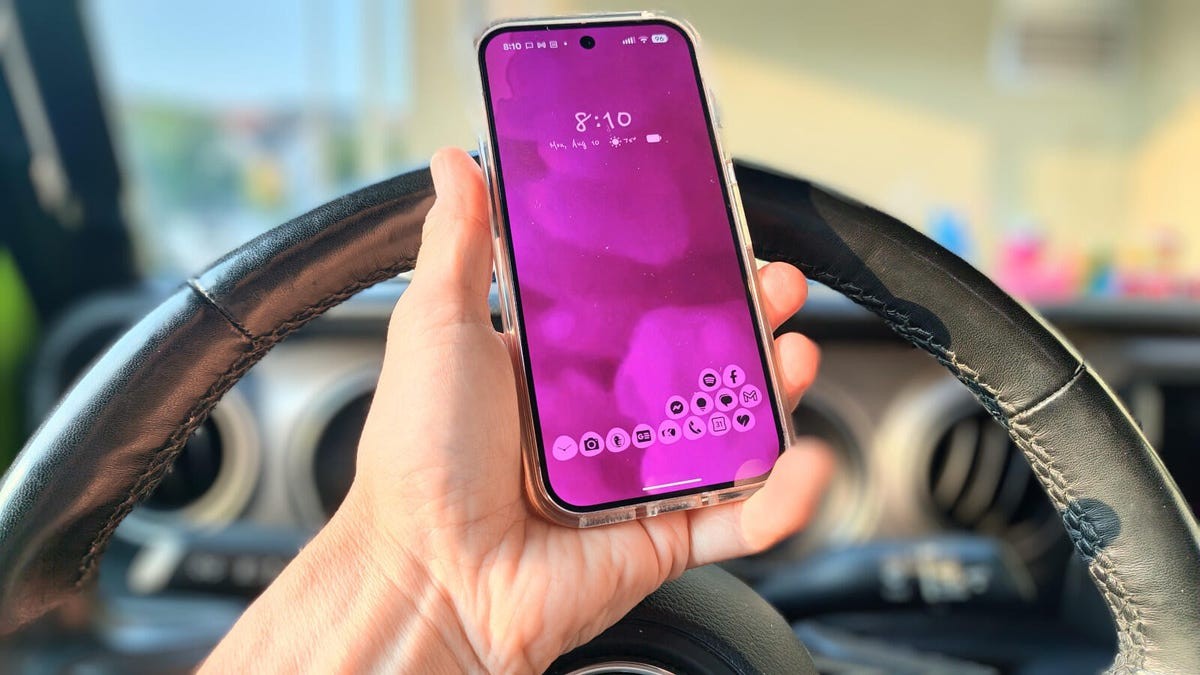 Gemini voice calling on Android Auto keeps failing me - and Google has until September to fix it