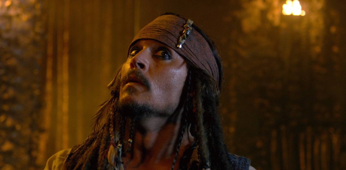 Johnny Depp is in talks to return as Jack Sparrow in 'Pirates of the Caribbean 6'