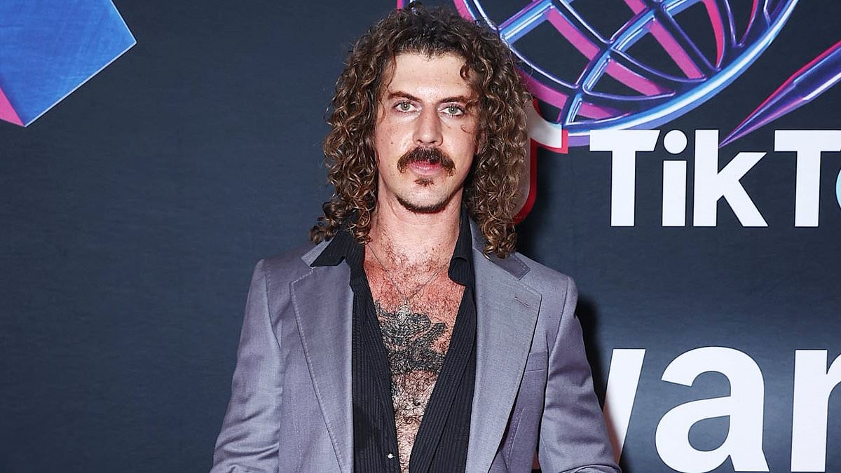 Peking Duk's Keli Holiday reveals how Leonardo DiCaprio hit on his girlfriend at wild celebrity party