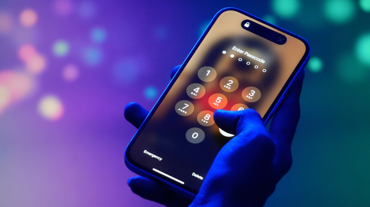 Getting an 'iPhone Unavailable' message? Here's how to fix it