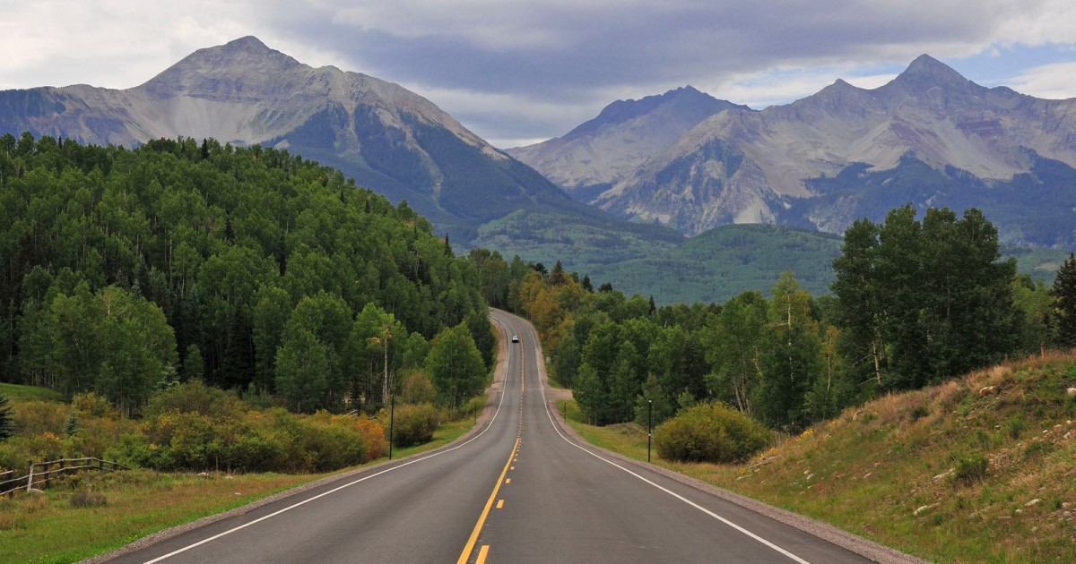 Colorado Wildlife Photographers Slam Petition Requiring Annual Permit