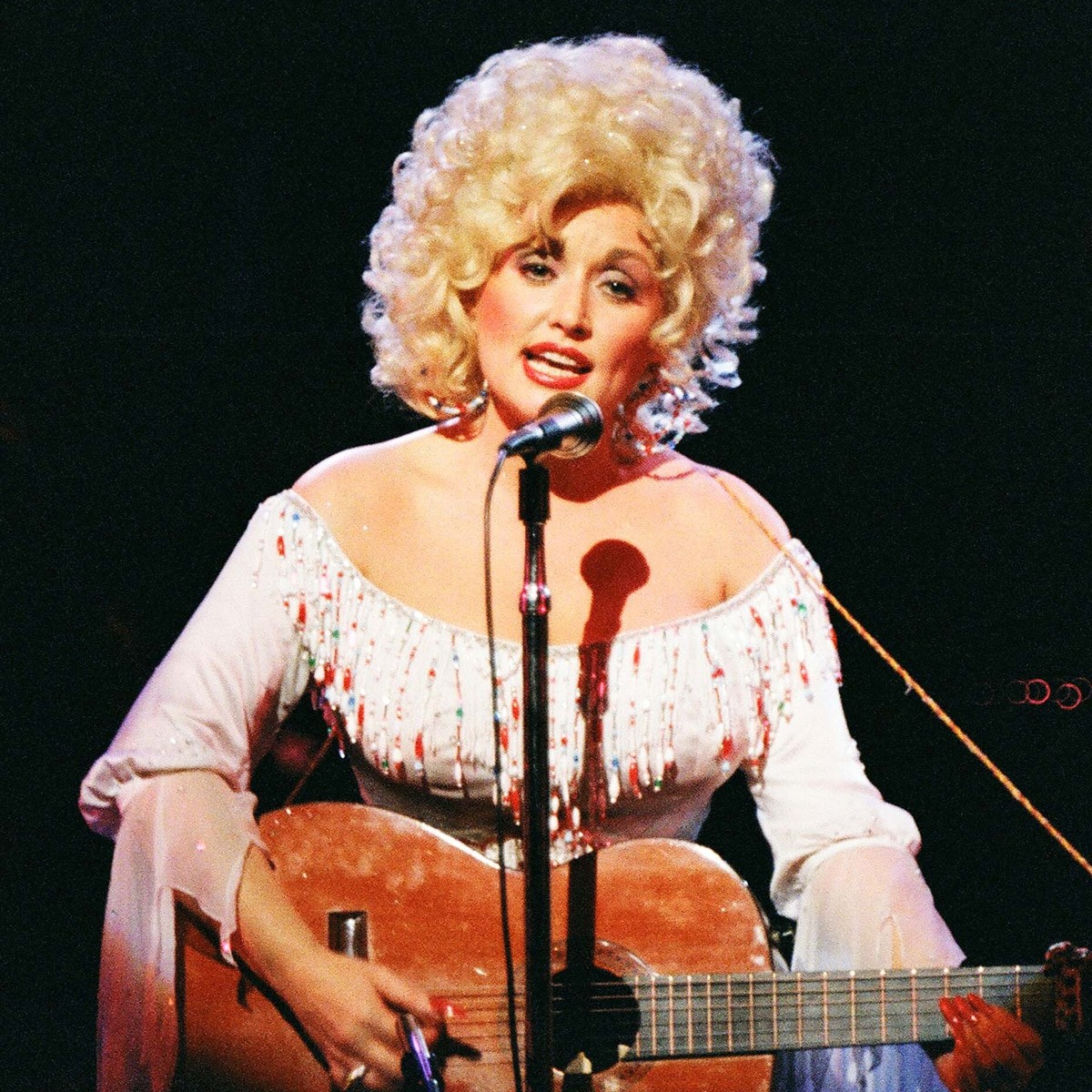 Dolly Parton's Cause of Death Revealed