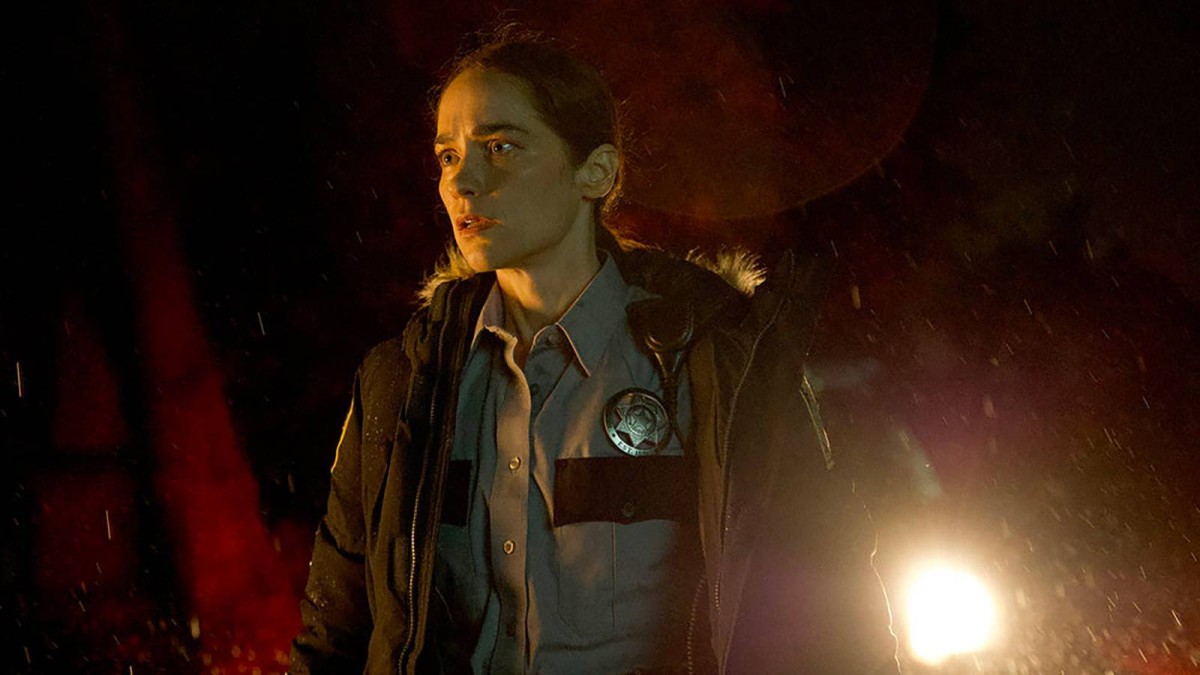 Netflix's New 10-Part Mystery Thriller Is a Perfect Weekend Binge From Start to Finish