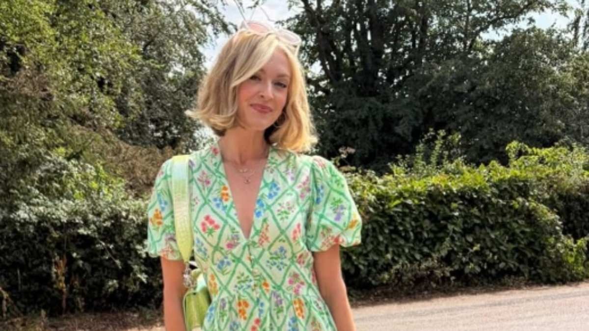 Fearne Cotton says 'crippling anxiety' left her afraid of work and driving and living like 'a hermit' but the single star is now the happiest she's ever been