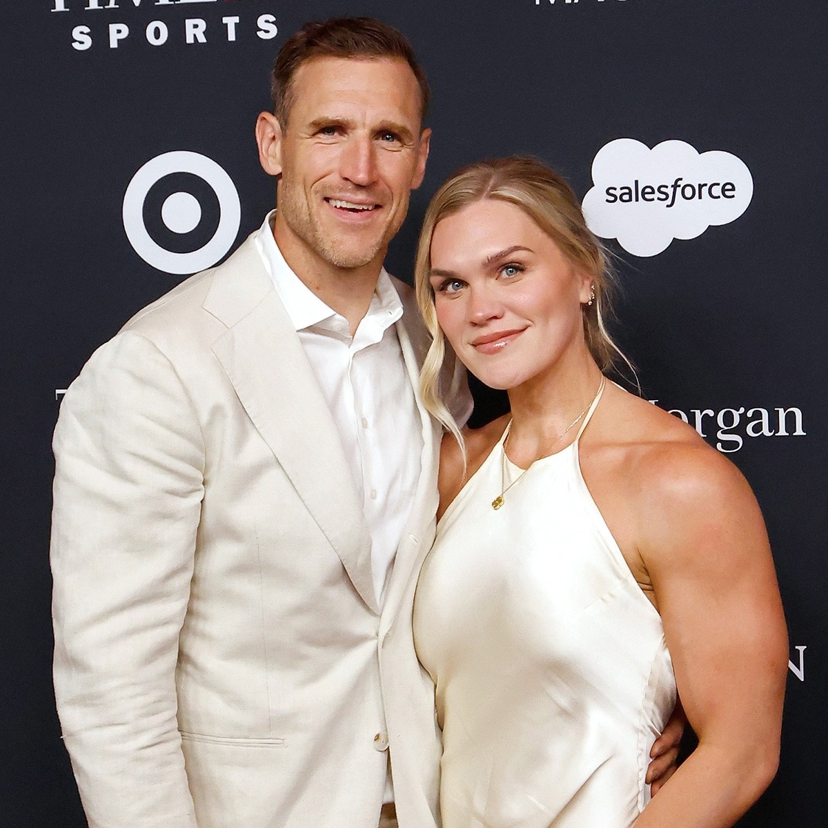 Julianne Hough’s Ex Brooks Laich Marries Katrín Tanja Davíðsdóttir