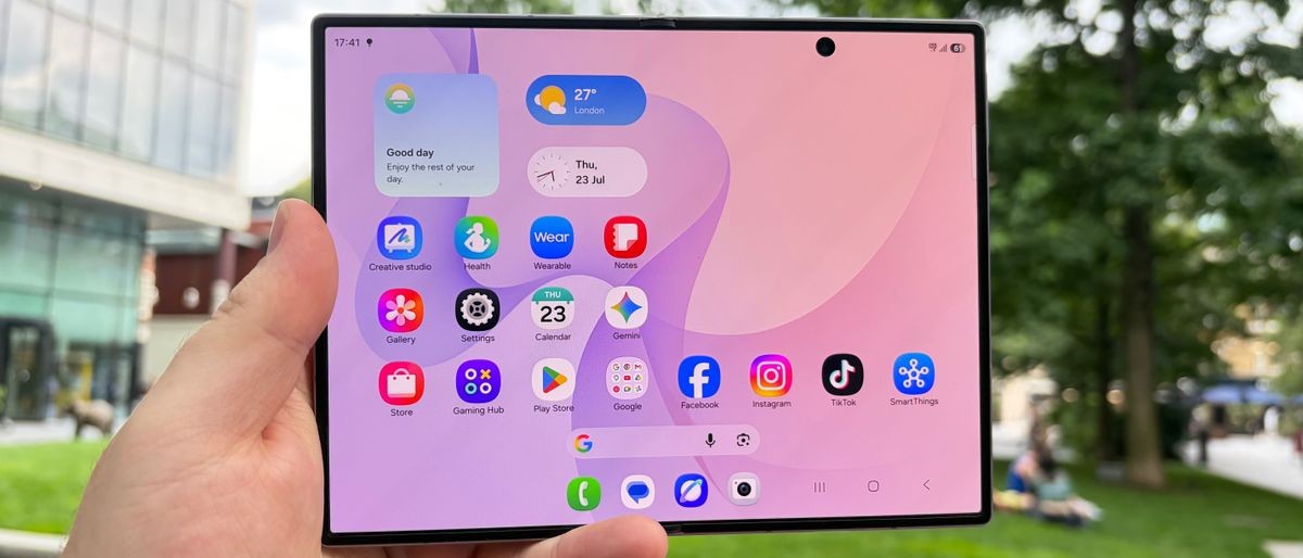 I tested the Samsung Galaxy Z Fold 8, and it's truly like having an iPad mini or a Kindle in your pocket