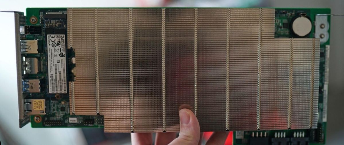 Benchmarking AMD's BC-250, offering Steam Machine-like performance at half the price — unlocking 40 CUs, eight Zen 2 cores on the repurposed PS5 APU