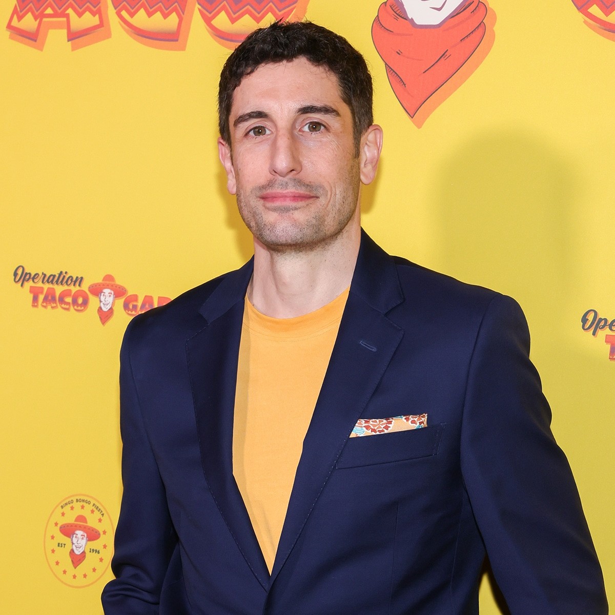 Jason Biggs Teases He's a "Foot Guy" in Cheeky Confession