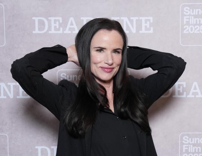 Juliette Lewis Recalls Robert De Niro on Set of Scorsese’s ‘Cape Fear’: ‘He Had an Organ Player and Was Speaking in Tongues’