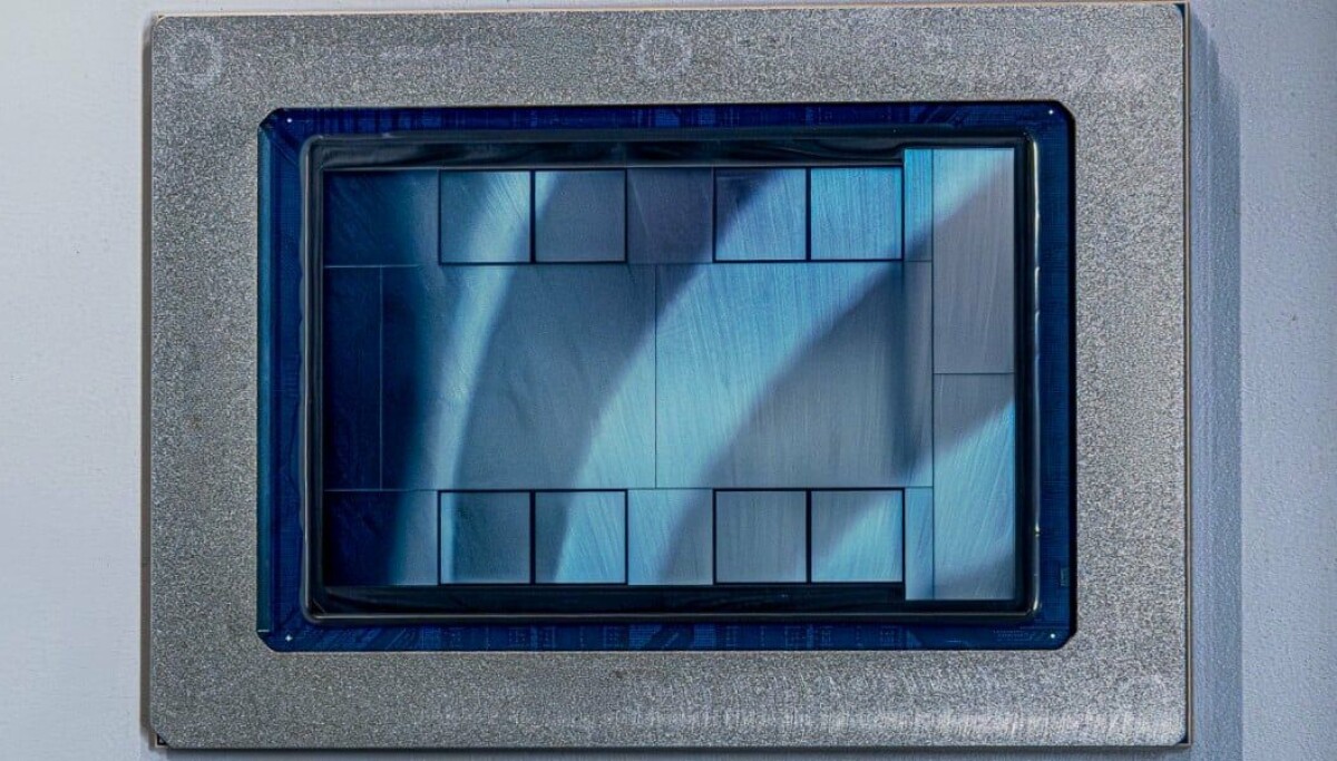 Meta's new MTIA 400 chip has a split personality: Training AI and serving ads