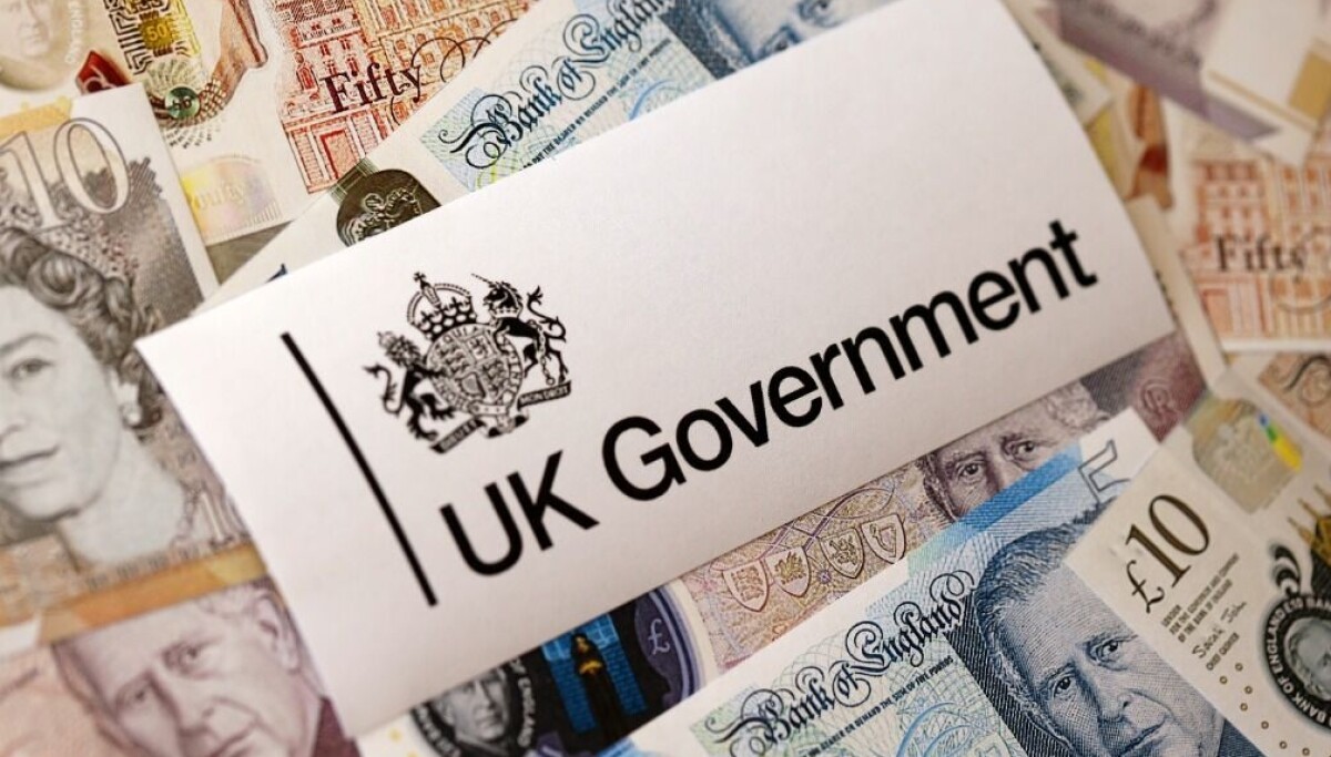 UK government investment arm cops to 40-hour leak of officials' contact details