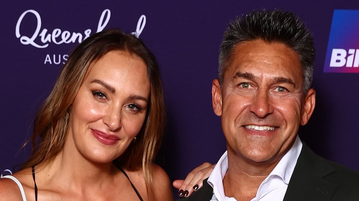 Jamie Durie's jaw-dropping $33m Avalon Beach mansion gets ANOTHER price cut as visionary eco-home struggles to find a buyer