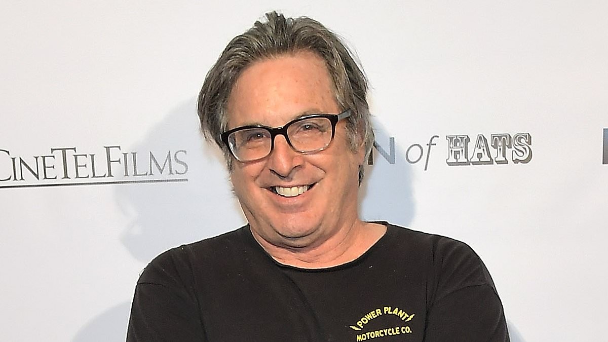 Hospital where Lizzie McGuire star Robert Carradine, 71, died by suicide FAILED to follow safety protocols, bombshell government report finds