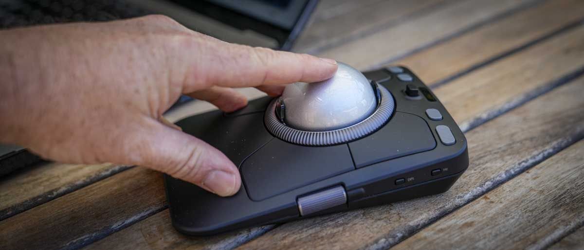 Kensington Expert Mouse Pro TB900 review: I swapped my mouse and trackpad for the new TB900 trackball, and ran a head-to-head video edit against my usual setup — the trackball won.