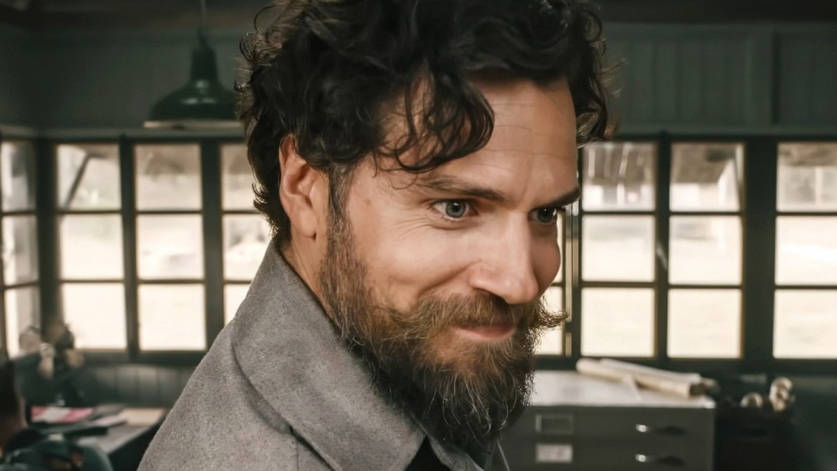 Henry Cavill's 2-Hour Action-Movie Masterpiece With a Secret 007 Connection Is Officially Free to Stream