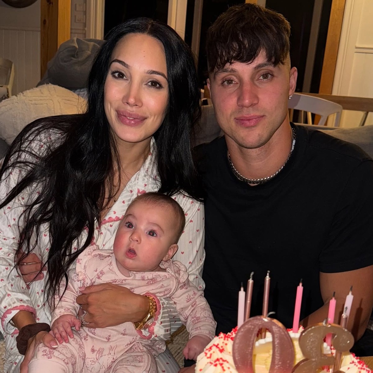 OnlyFans' Scarlet Vas Pregnant, Expecting Baby No. 2 With Stepbrother