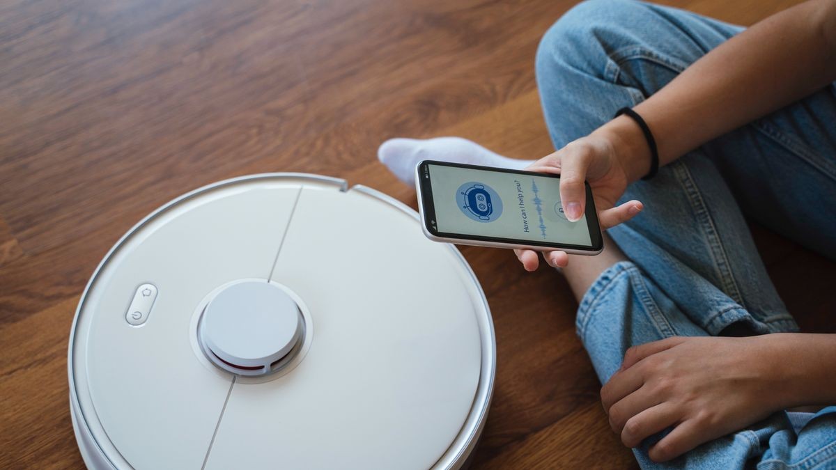 Man uses robot vacuum to covertly record his wife's affair, wins divorce settlement but gets sentenced to prison for making an illegal recording — Husband lands behind bars after counter-suit over privacy rights