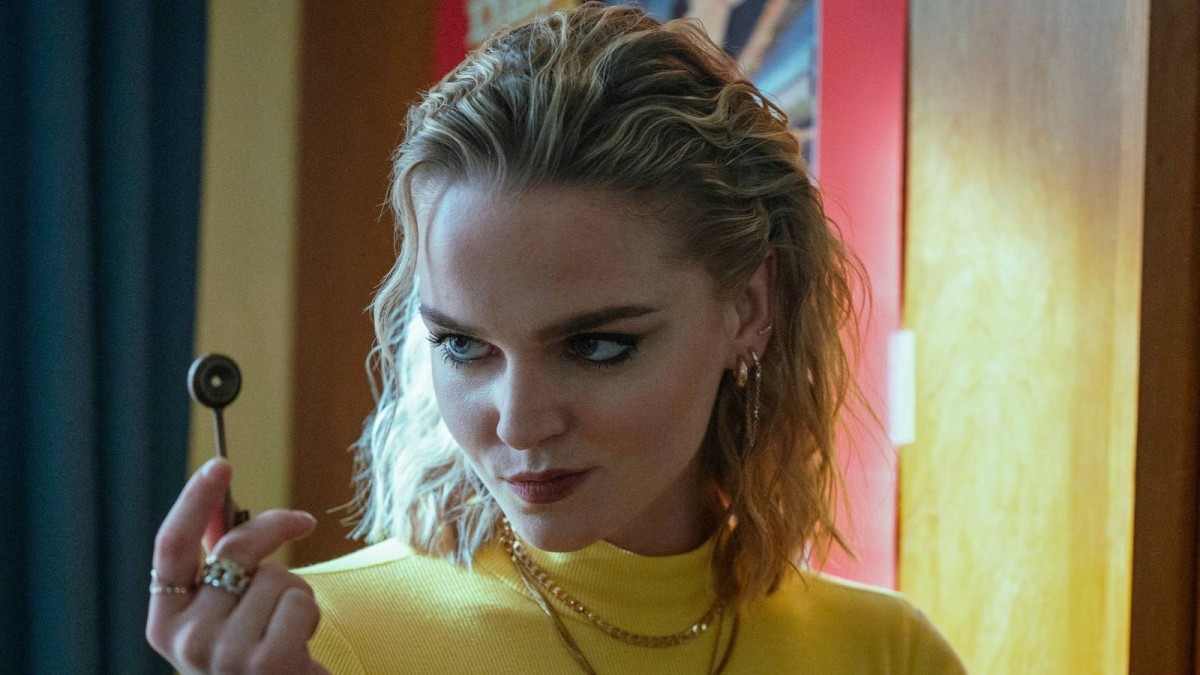Stephen King Meets J.K. Rowling In Netflix’s 3-Part Horror Series