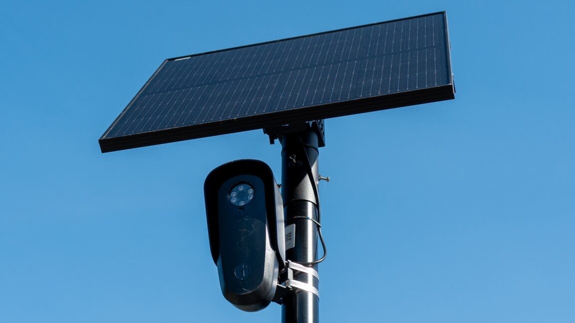 New surveillance tech links your phone to your license plate