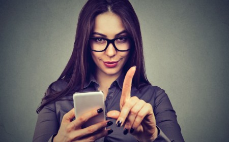 Meta and Google mobile apps gorge on user data: Study