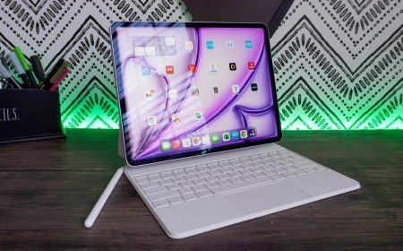 4 iPad accessories I swear by (including a cheaper Apple Pencil alternative)