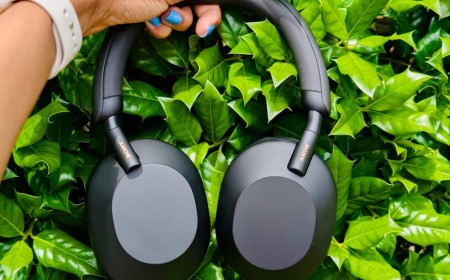 Amazon just dropped the Sony WH-1000XM5 headphones down to 50% off - the lowest price yet