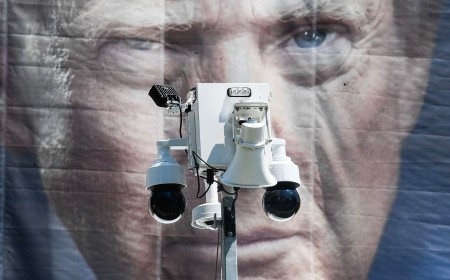 Photographer Points His Lens At the Growing US Surveillance Camera Network