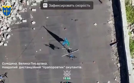 'Enemy rags do not remain on Ukrainian soil for long': Ukrainian forces destroy Russian flag 30 seconds after it was dropped by a drone