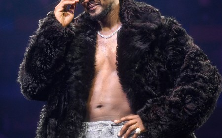 Usher Addresses Conspiracy He Used a Body Double During Concert Stop