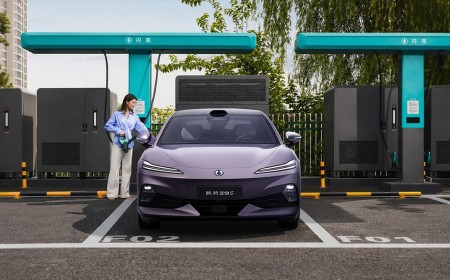 Denza claims its latest Z9S model boasts the world’s longest electric range — allowing owners to drive from New York to Detroit without a stop
