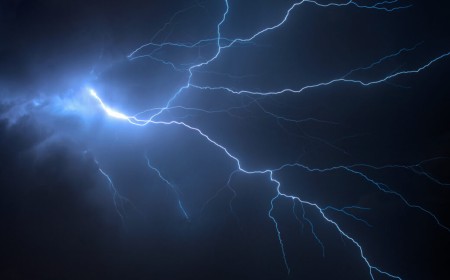 Thunder + fiber-optic cabling used for seismic imaging